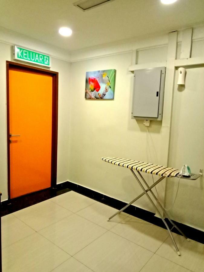Eazy Hotel At Ampang Batu Empat Exterior foto